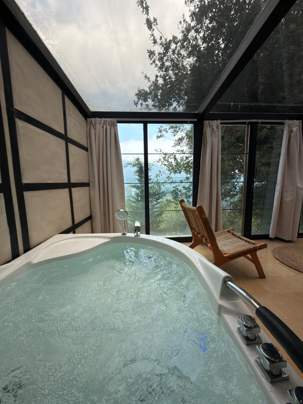 Capucine